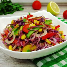 Салат из красной капусты
