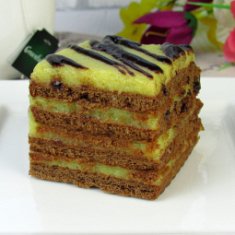 Шоколадный торт с апельсиновым кремом