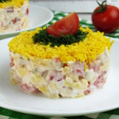Салат с копченой курицей
