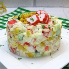 Салат с крабовыми палочками