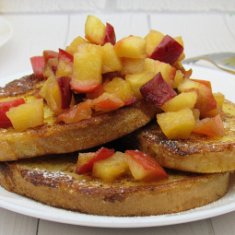 Сладкие гренки с яблоками