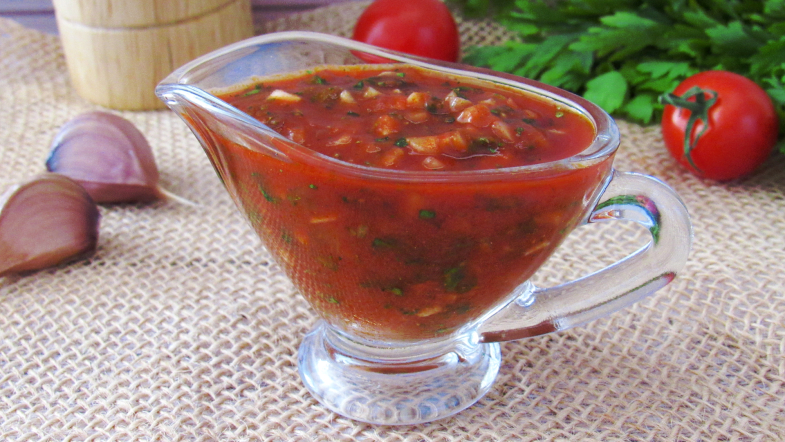 Томатный соус с кинзой